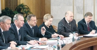Пахать внешнеторговое поле так, чтобы огрехов не оставалось