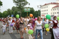 В День города Горки принимали подарки, встречали гостей, награждали тружеников и победителей