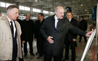 Лукашенко поставил задачу к середине 2014 года довести долю акций государства в ОАО "Керамин" до 80%